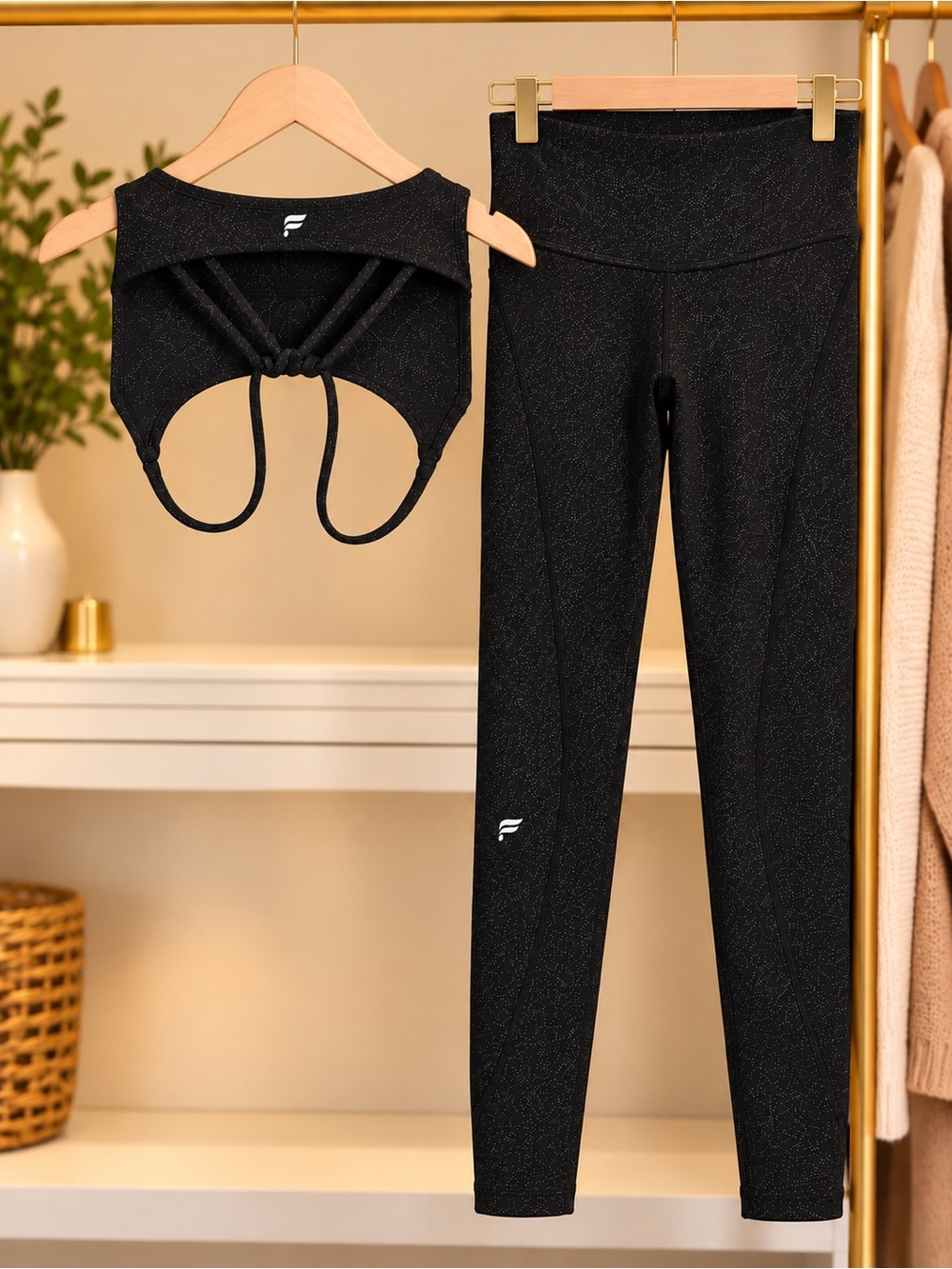 Title: Fabletics Black Sparkle High-Waisted Leggings | Full Length | S